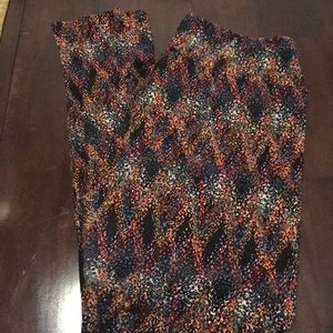 LuLaRoe TC Multicolored Dot Leggings